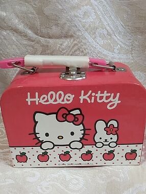 Vintage 2006 Hello Kitty Box
